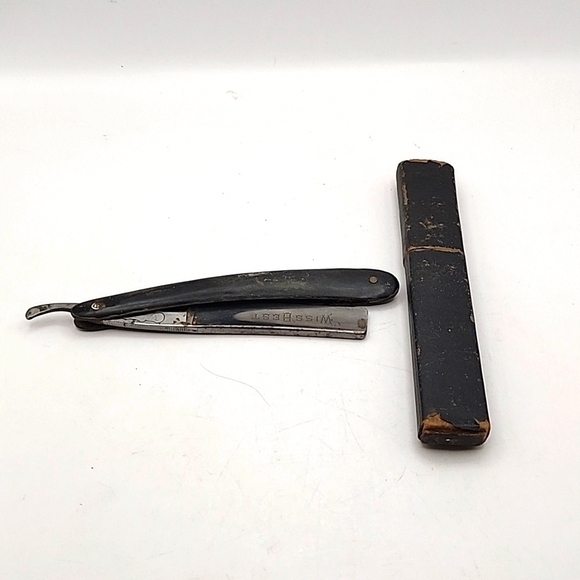 Vintage J. Wiss & Sons Straight Razor Newark, NJ w/ Case - Picture 1 of 16